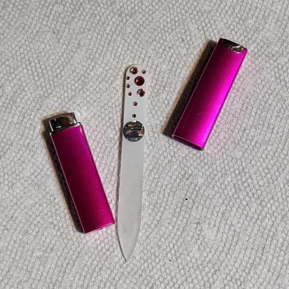 🆕3.5" Mont Bleu White Crystal Nail File w/Light & Dark Pink Swarovski Cryst